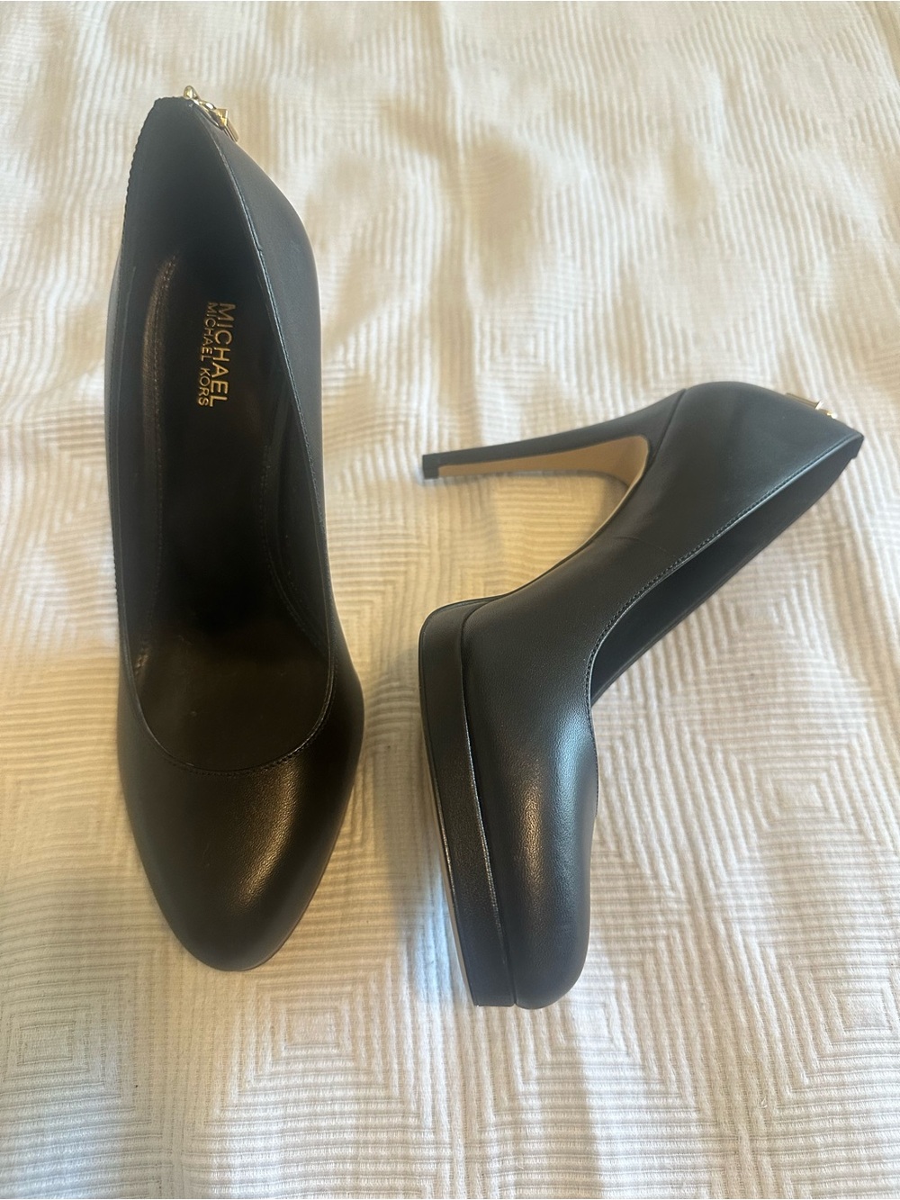Michael Kors Navy Blue Leather Platform Pumps